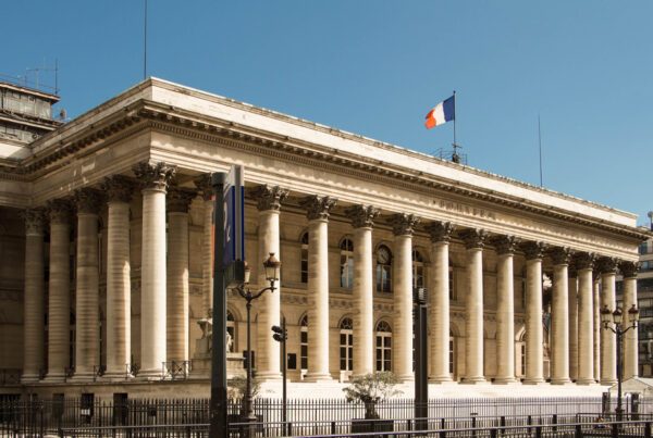 CAC_40_bourse_de_paris_en_avant