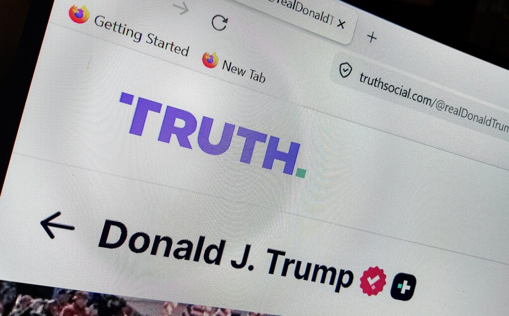 Truth-social-donald-trump-bourse